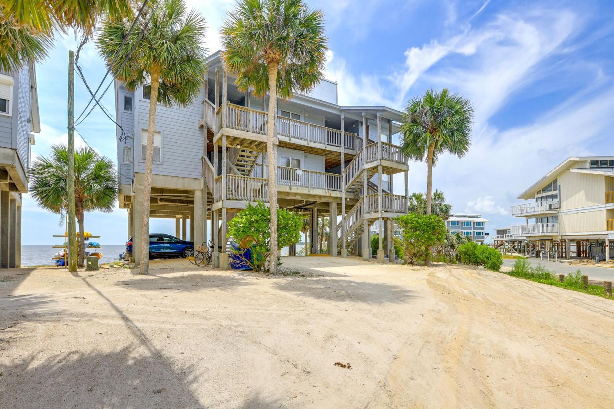 Beachfront Cedar Key Retreat With Pool Access! מראה חיצוני תמונה